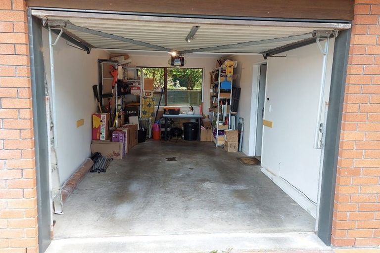 Photo of property in 23 Gurkha Crescent, Khandallah, Wellington, 6035