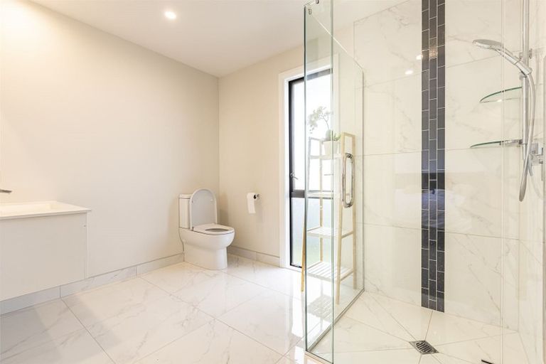 Photo of property in 4 Silicon Way, Fitzherbert, Palmerston North, 4410