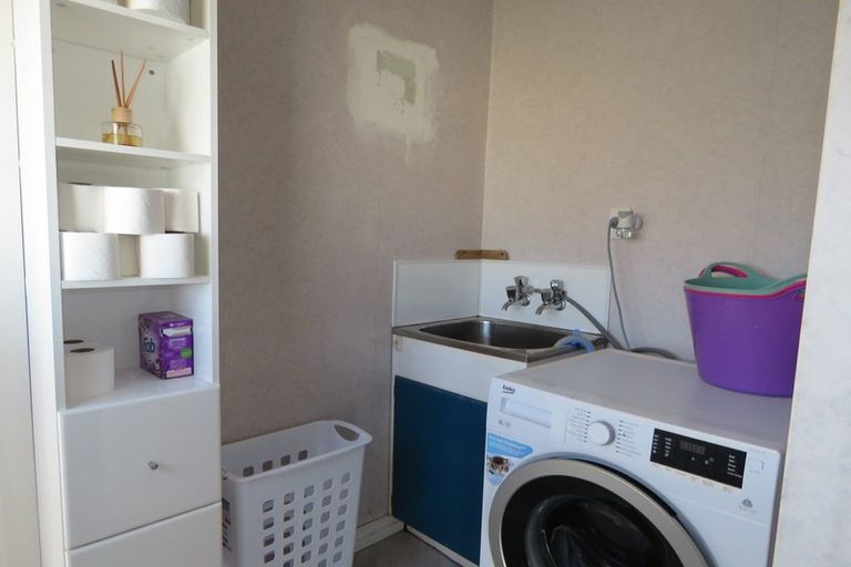 Photo of property in 63 Ferguson Street, Kurow, 9435