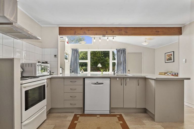 Photo of property in 38 Corlett Street, Utuhina, Rotorua, 3015