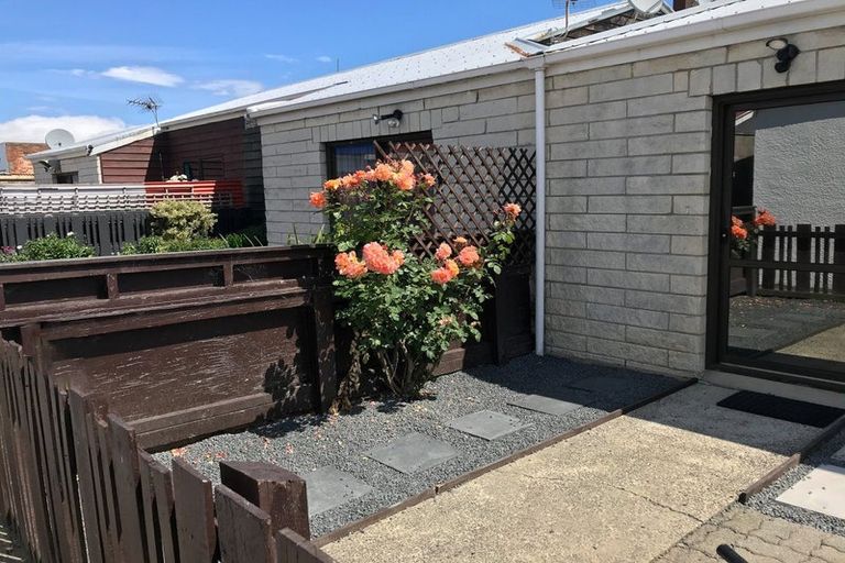 Photo of property in 123d Macandrew Road, South Dunedin, Dunedin, 9012