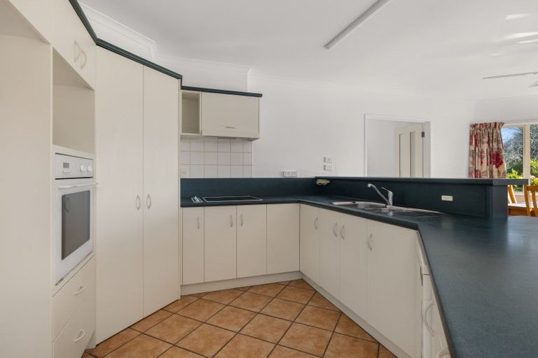 Photo of property in 32 Shepherd Road, Kerikeri, 0230