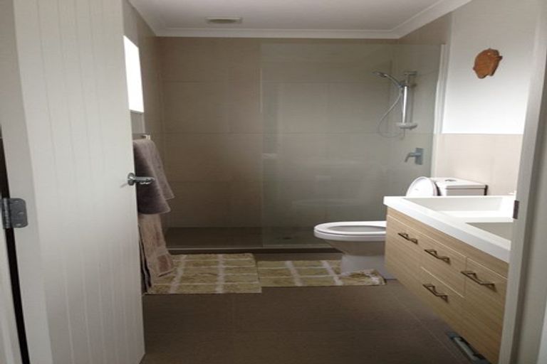 Photo of property in 73a Wellington Street, Pukekohe, 2120