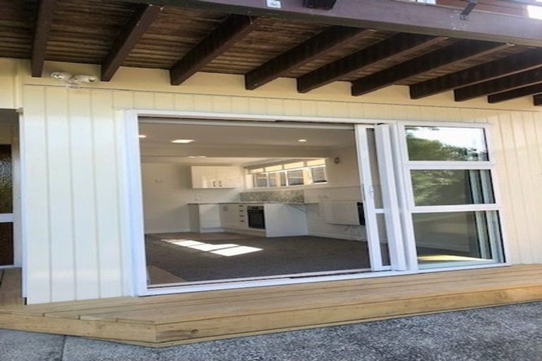 Photo of property in 20 Ensign Place, Hillcrest, Auckland, 0627