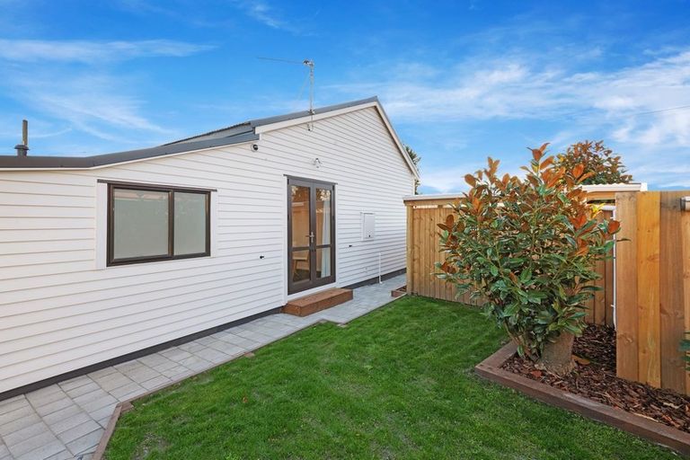 Photo of property in 31 Johns Road, Belfast, Christchurch, 8051