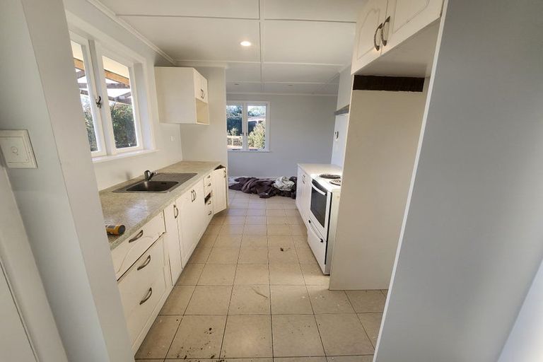 Photo of property in 216 Russell Road, Manurewa, Auckland, 2102