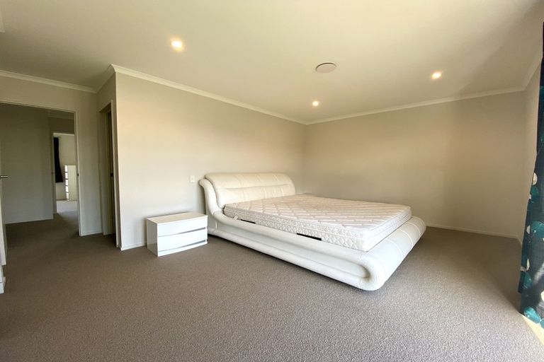 Photo of property in 5 Louis Braille Lane, Flat Bush, Auckland, 2019