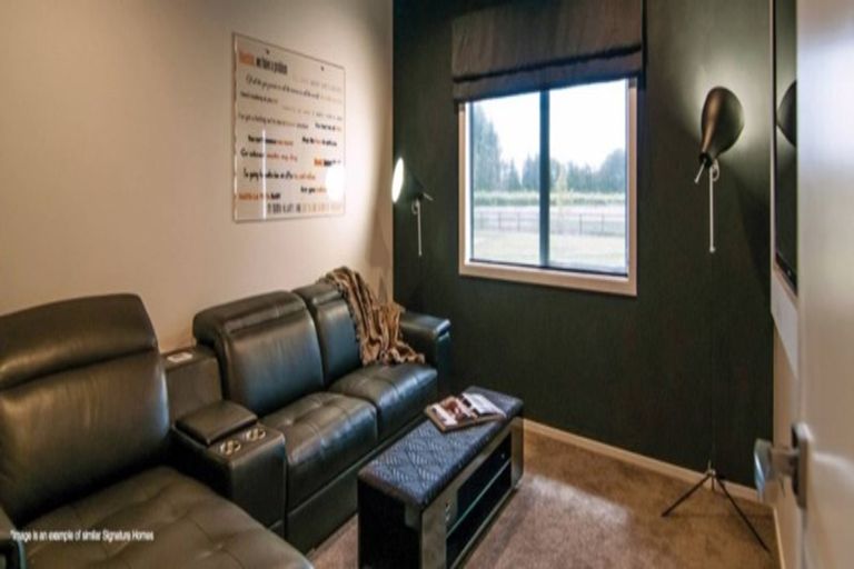 Photo of property in 138 Taupaki Road, Taupaki, 0782