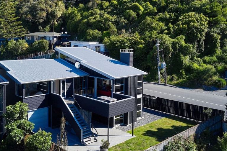 Photo of property in 14a Margate Street, Kaikoura, 7300