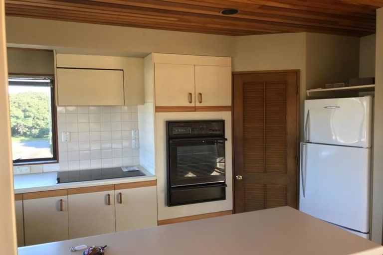 Photo of property in 61 Links View Drive, Omokoroa, 3114