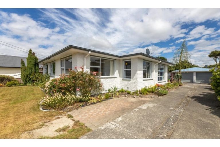 Photo of property in 7 Stretton Street, Bishopdale, Christchurch, 8053