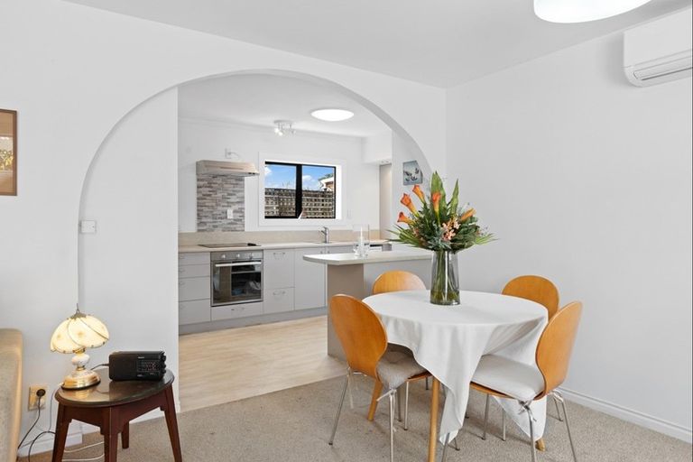 Photo of property in 2/16 Riverside Road, Orewa, 0931