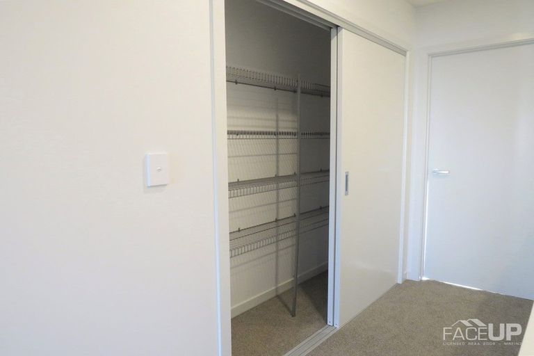 Photo of property in 28 Walter Merton Road, Hobsonville, Auckland, 0616