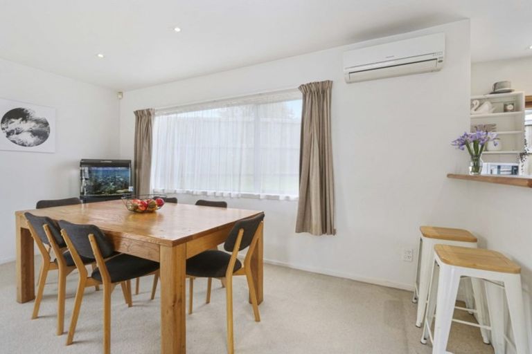 Photo of property in 6a Gills Avenue, Papakura, 2110