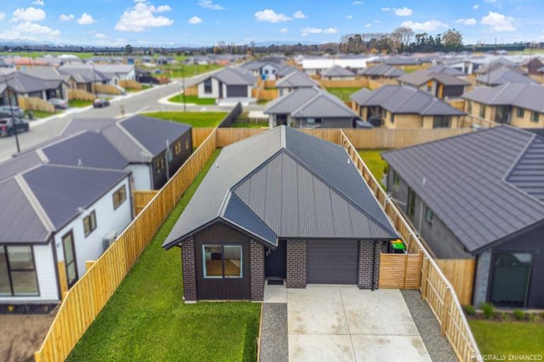 Photo of property in 20 Stackwood Avenue, Woodend, 7610