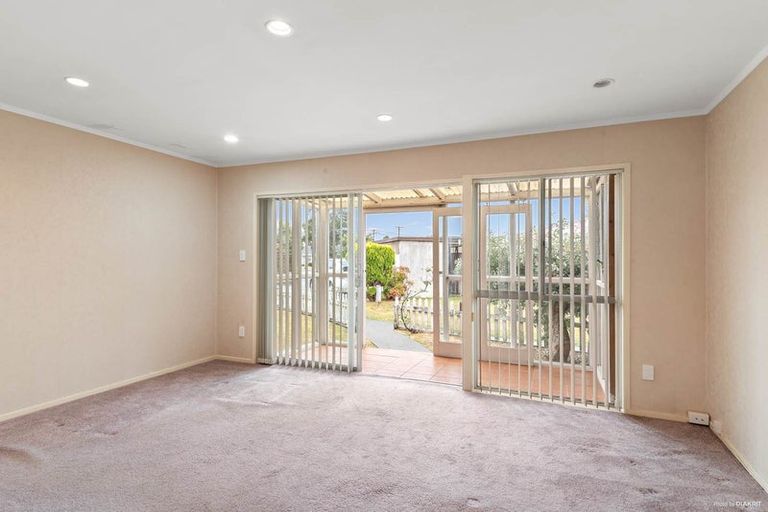 Photo of property in 2/17a Rose Road, Papatoetoe, Auckland, 2025