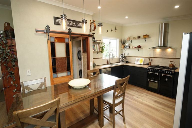 Photo of property in 52 Port Street West, Feilding, 4702