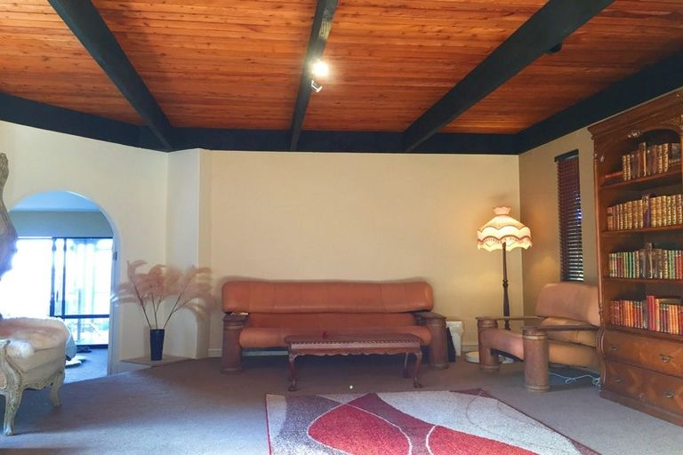 Photo of property in 52 Corinna Street, Welcome Bay, Tauranga, 3112