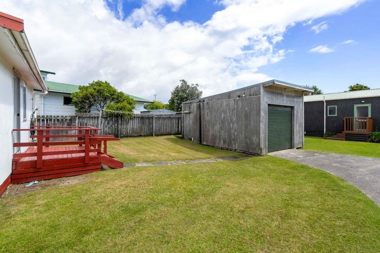 Photo of property in 104a The Square, Whangamata, 3620