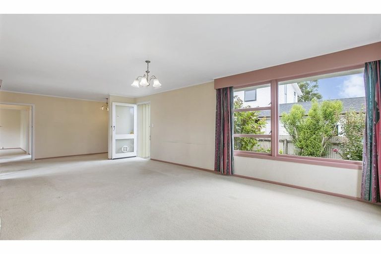 Photo of property in 7 Manuka Street, Orewa, 0931