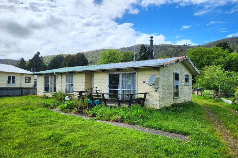 Photo of property in 702 Taylorville Road, Taylorville, Greymouth, 7805