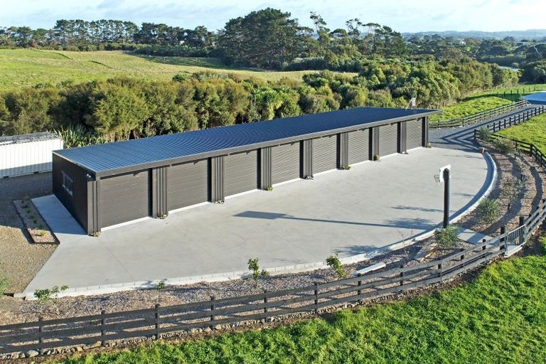 Photo of property in 82b Boyd Road, Clarks Beach, Pukekohe, 2679