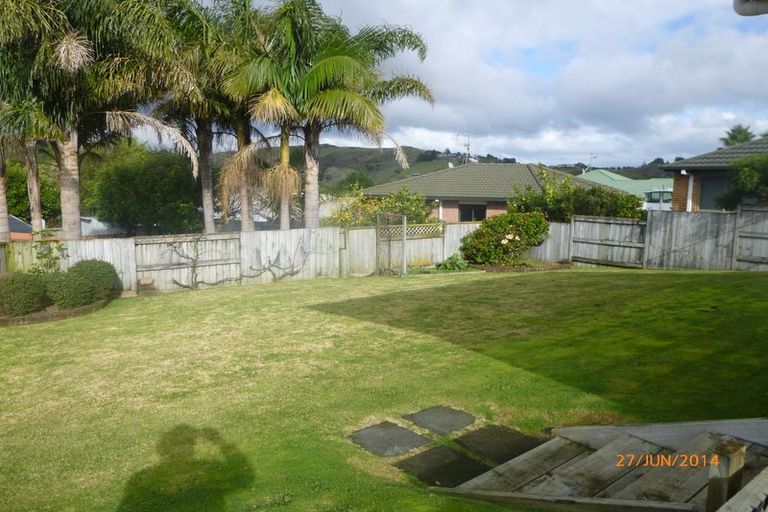 Photo of property in 76 Osprey Drive, Welcome Bay, Tauranga, 3112
