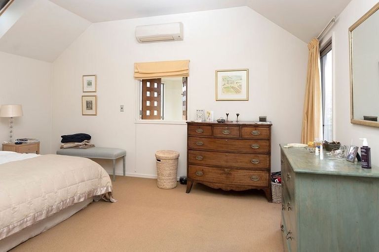 Photo of property in 1/37 Poynder Avenue, Merivale, Christchurch, 8014