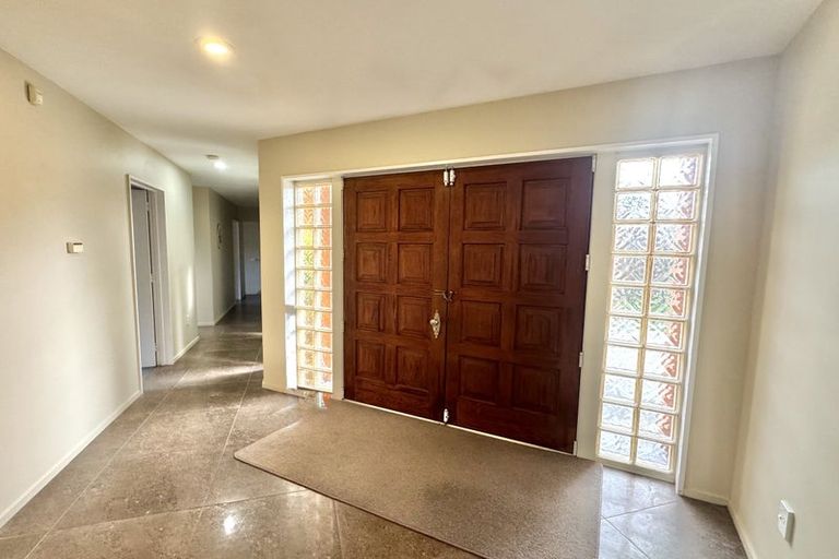 Photo of property in 41 Manor Place, Bryndwr, Christchurch, 8053