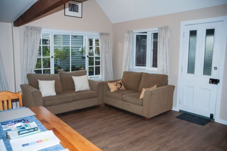 Photo of property in 5 Marine Parade, North New Brighton, Christchurch, 8083