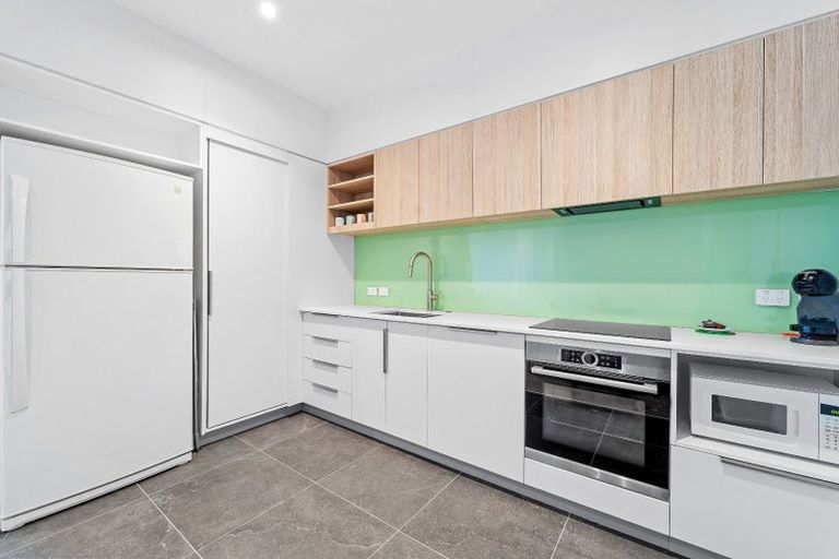 Photo of property in 1001/1 Buscomb Avenue, Henderson, Auckland, 0610