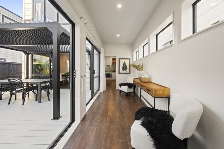 Photo of property in 144 Hobsonville Road, Hobsonville, Auckland, 0618