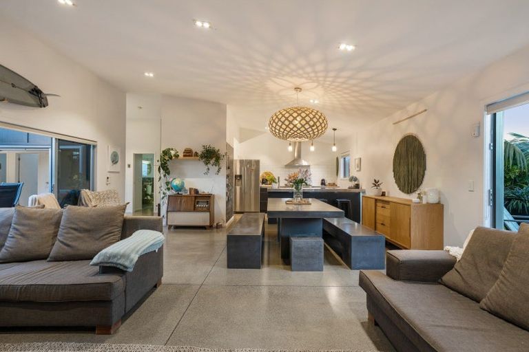 Photo of property in 209 Kiwi Road, Whangamata, 3620