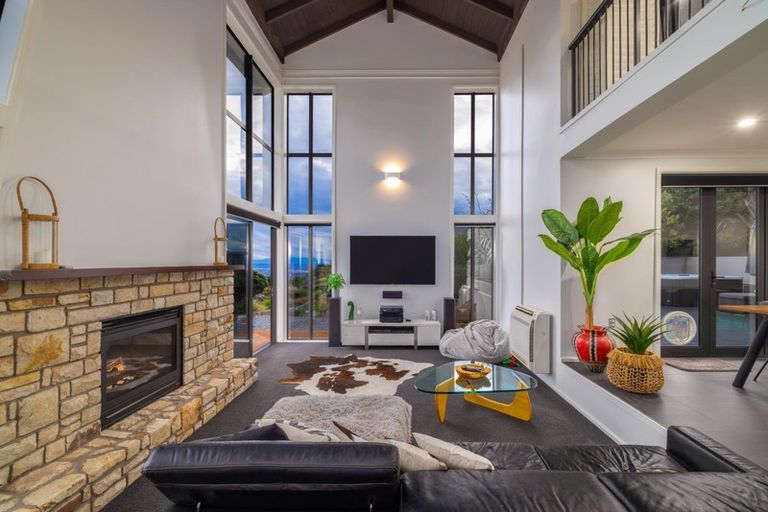 Photo of property in 36 Rockview Place, Mount Pleasant, Christchurch, 8081