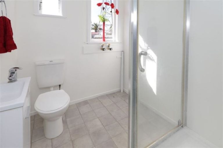 Photo of property in 21 Sheridan Street, Silverdale, Hamilton, 3216