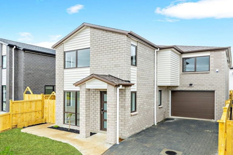 Photo of property in 15 Eros Road, Flat Bush, Auckland, 2019