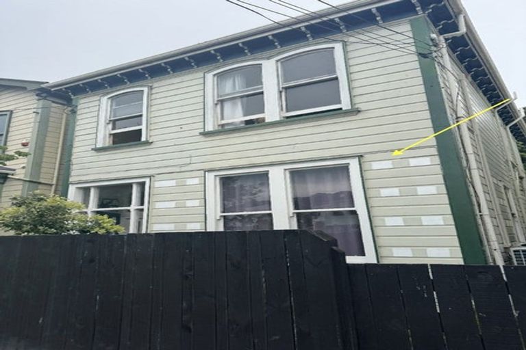 Photo of property in 2a Russell Terrace, Newtown, Wellington, 6021