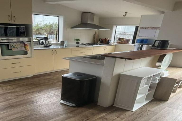 Photo of property in 7 Derby Street, Mount Victoria, Wellington, 6011