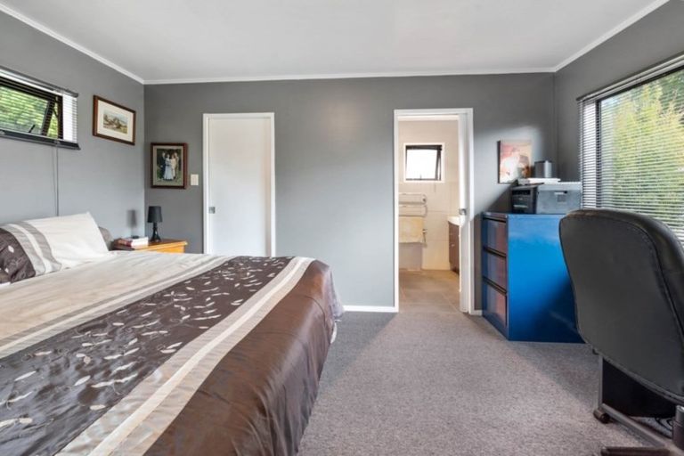 Photo of property in 40 Dickens Street, Owhata, Rotorua, 3010