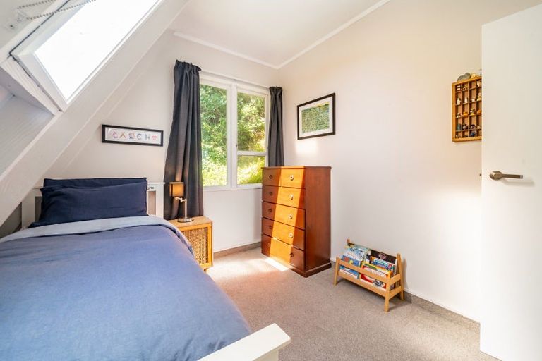 Photo of property in 31 Moana Road, Plimmerton, Porirua, 5026