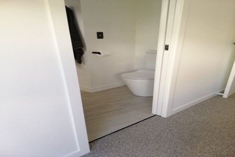 Photo of property in 2/8 Cecil Road, Milford, Auckland, 0620