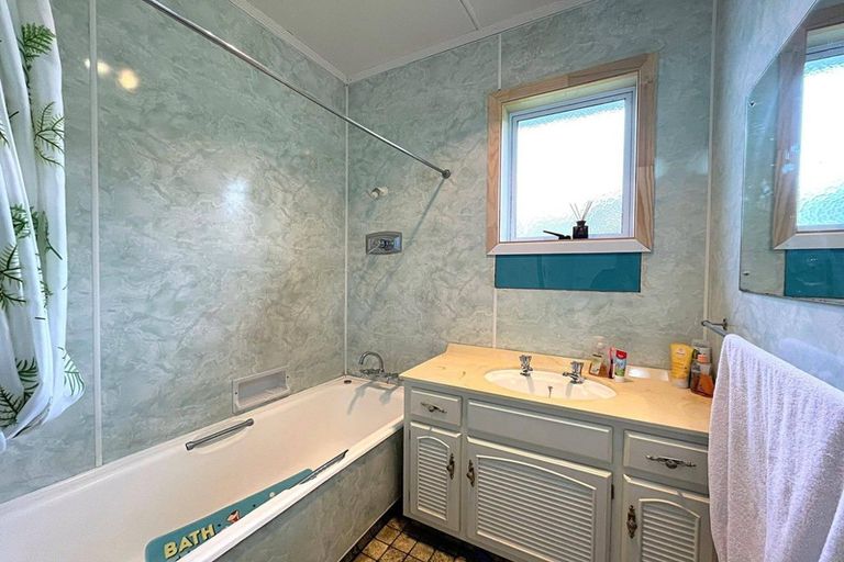 Photo of property in 60b Newell Road, Tokoroa, 3491