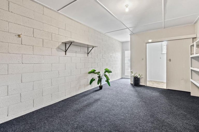 Photo of property in 2/23 Rose Road, Papatoetoe, Auckland, 2025