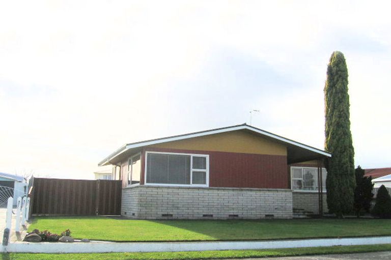 Photo of property in 10 Canterbury Street, Tamatea, Napier, 4112