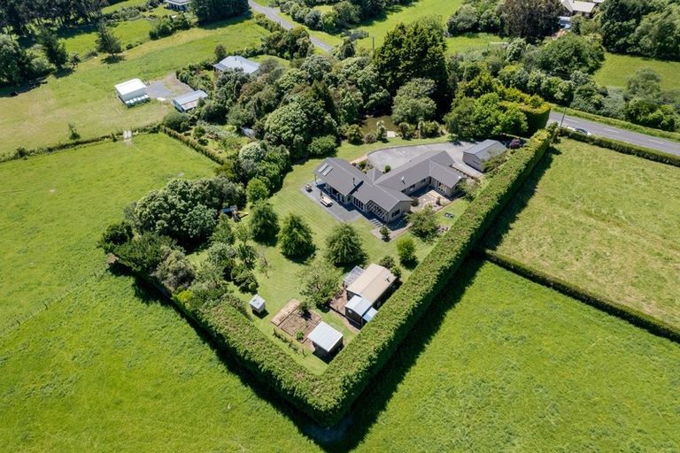 Photo of property in 58 Settlement Road, Te Horo, Otaki, 5582