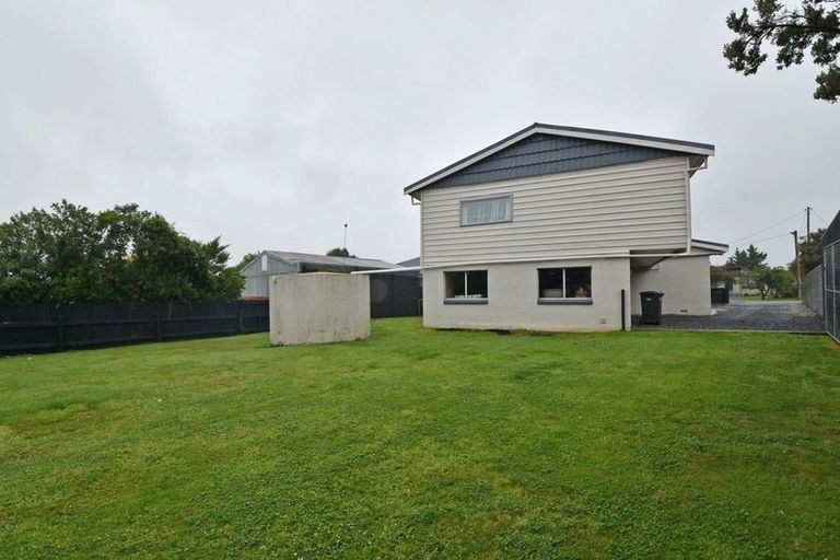 Photo of property in 10 Robert Street, Otatara, Invercargill, 9879