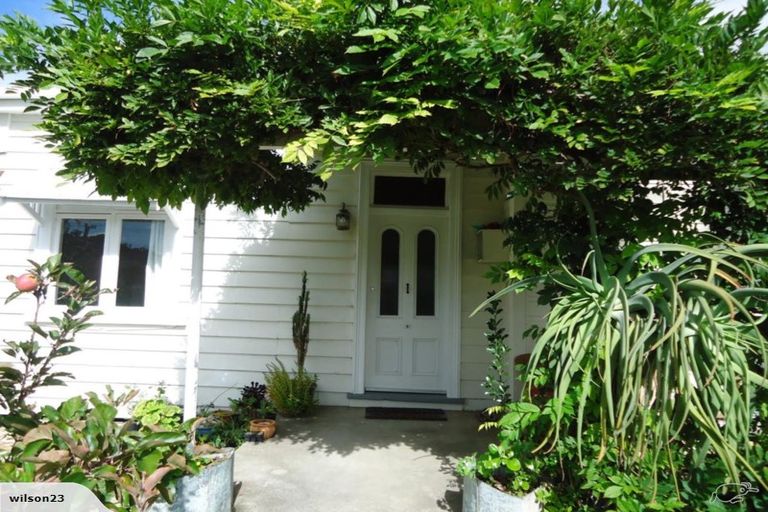 Photo of property in 110 Beach Road, Thames, 3500