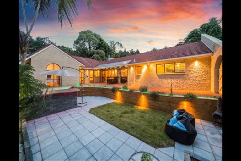 Photo of property in 65 East Street, Pukekohe, 2120