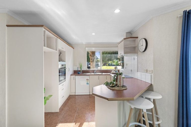 Photo of property in 76 Nielsen Gardens, Rototuna, Hamilton, 3210