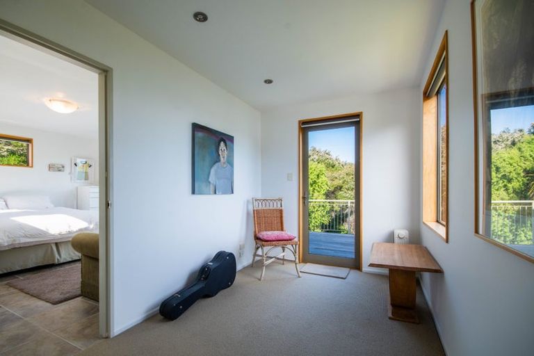 Photo of property in 33 Seaview Lane, Wainui, French Farm, 7582